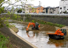 ［南区］　天神川京の川づくり工事